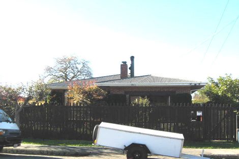 Photo of property in 16 Chepstow Avenue, Fendalton, Christchurch, 8052