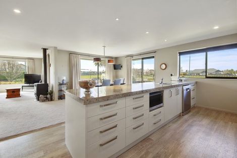 Photo of property in 1 Pimlico Place, Rangiora, 7400