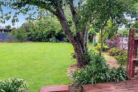 Photo of property in 17 Morris Road, Amberley, 7410