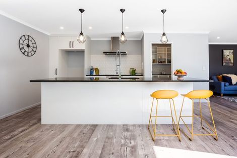 Photo of property in 13 Atherton Terrace, Churton Park, Wellington, 6037