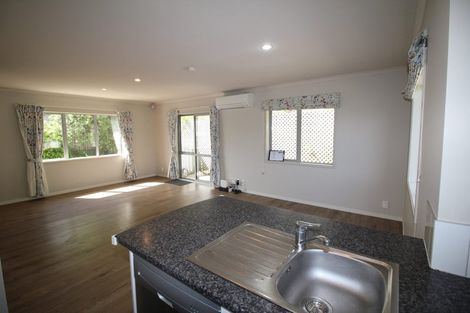 Photo of property in 81 Sheridan Terrace, Johnsonville, Wellington, 6037