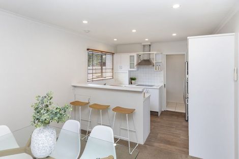 Photo of property in 1/129 Avonhead Road, Avonhead, Christchurch, 8042