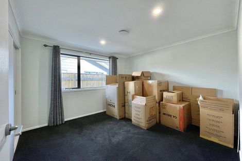 Photo of property in 34 Te Ara O Toroa, Wainuiomata, Lower Hutt, 5014