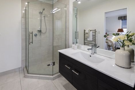 Photo of property in 34 Weatherly Drive, Beachlands, Auckland, 2018