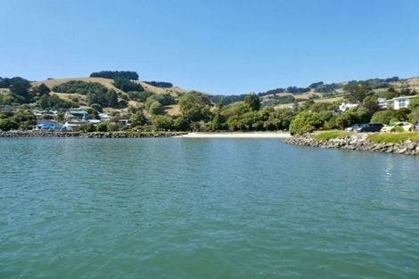 Photo of property in 28 Gorman Street, Macandrew Bay, Dunedin, 9014