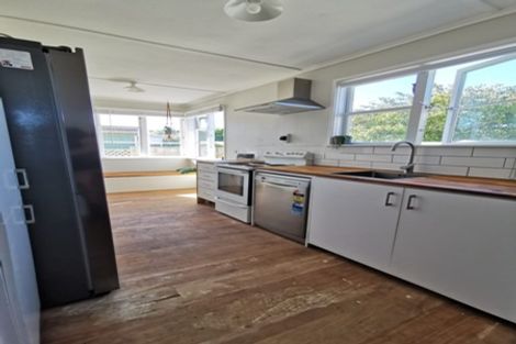 Photo of property in 48 Russell Road, Marewa, Napier, 4110