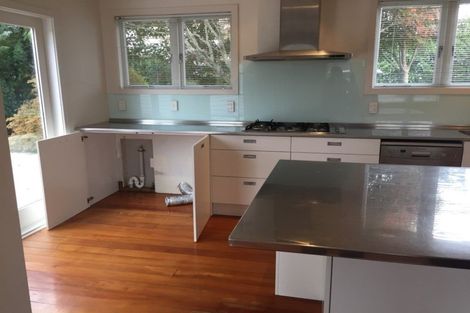 Photo of property in 48 Doralto Road, Frankleigh Park, New Plymouth, 4310