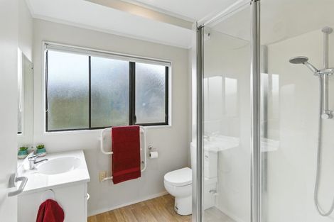 Photo of property in Rimu Village, 28/72 Rimu Road, Raumati Beach, Paraparaumu, 5032