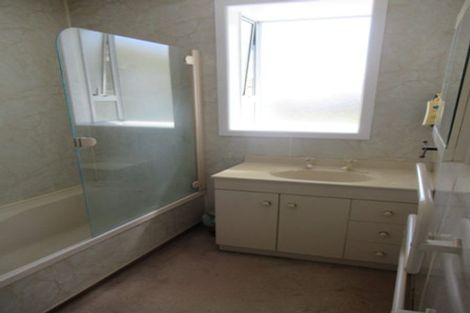 Photo of property in 13 Charles Street, Clouston Park, Upper Hutt, 5018