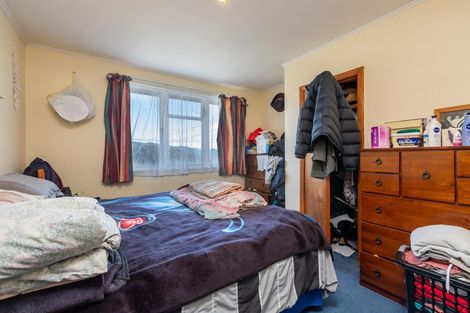Photo of property in 25 Northumberland Street, Cannons Creek, Porirua, 5024