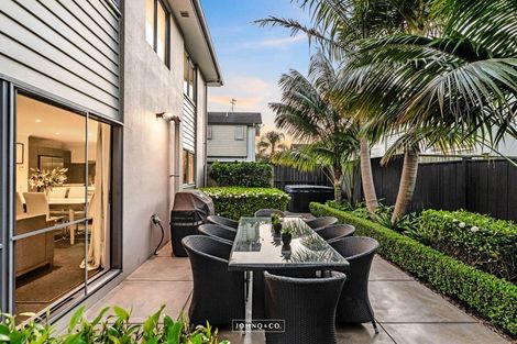 Photo of property in 19 Magma Crescent, Stonefields, Auckland, 1072