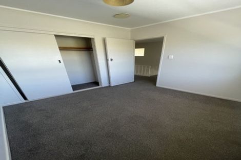 Photo of property in 2/100 Titirangi Road, New Lynn, Auckland, 0600