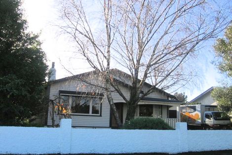 Photo of property in 10 Clausen Street, Takaro, Palmerston North, 4412