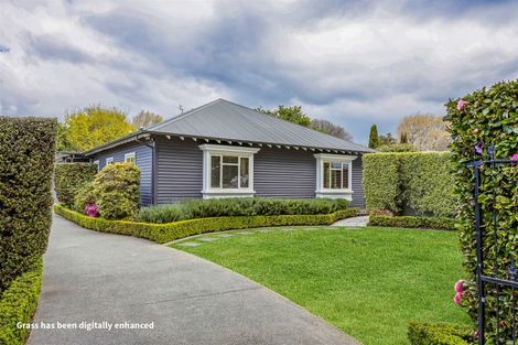Photo of property in 7 Thorrington Road, Cashmere, Christchurch, 8022