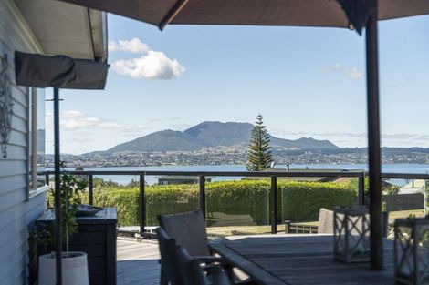 Photo of property in 17 Shera Street, Acacia Bay, Taupo, 3330