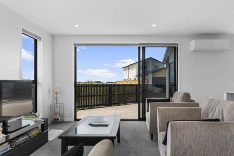 Photo of property in 42 Hinaki Street, Poike, Tauranga, 3112