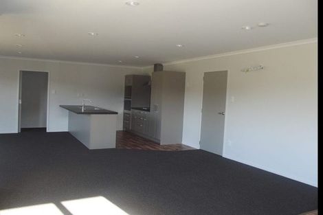 Photo of property in 18 Diamond Grove, Brown Owl, Upper Hutt, 5018