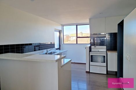 Photo of property in 3/43 Brockworth Place, Riccarton, Christchurch, 8011