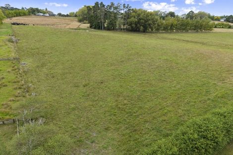 Photo of property in 11 Bobs Way, Dairy Flat, 0792