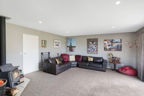 Photo of property in 11 Scaife Place, Wanaka, 9305