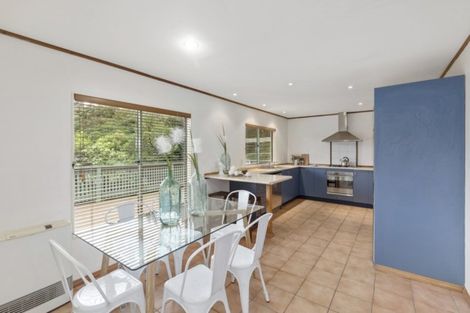 Photo of property in 16 Haast Close, Kelson, Lower Hutt, 5010