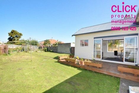 Photo of property in 69 Hargest Crescent, Saint Clair, Dunedin, 9012
