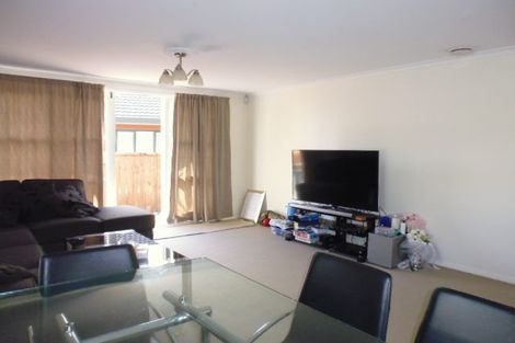Photo of property in 1/1030 High Street, Avalon, Lower Hutt, 5011