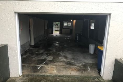 Photo of property in 1/1 Quebec Road, Milford, Auckland, 0620