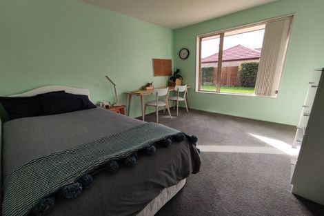 Photo of property in 5 Cassinia Gardens, Aidanfield, Christchurch, 8025