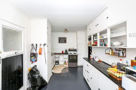 Photo of property in 35 Glenpark Avenue, Frankleigh Park, New Plymouth, 4310