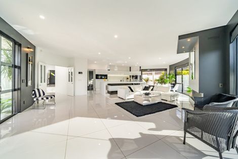 Photo of property in 1 Young Nicks Lane, Whitby, Porirua, 5024