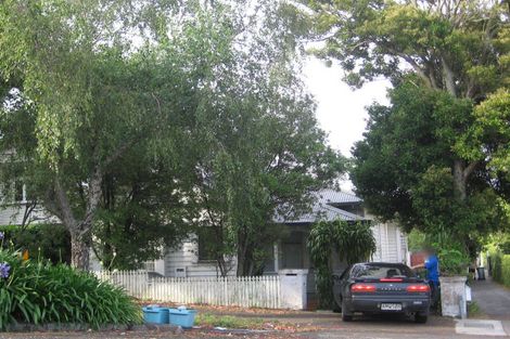 Photo of property in 25 Seccombes Road, Epsom, Auckland, 1023
