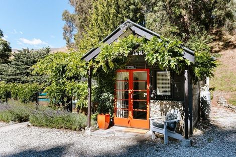 Photo of property in 2127b Cardrona Valley Road, Cardrona, Wanaka, 9382