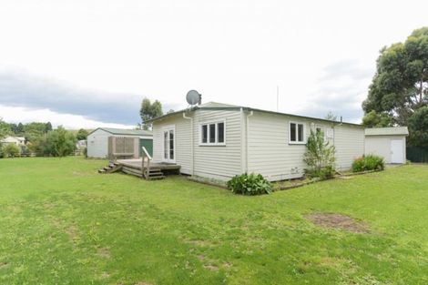 Photo of property in 23 Carruthers Street, Otane, 4202