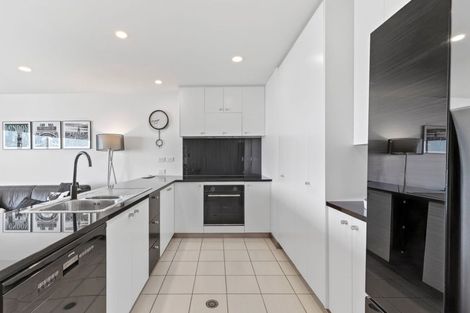 Photo of property in Waterfront Apartments, 11/309 Wakefield Quay, Stepneyville, Nelson, 7010