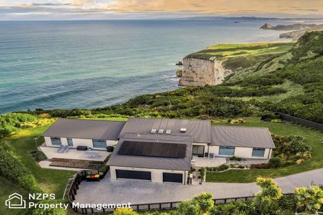 Photo of property in 49 Highgrove, Saint Clair, Dunedin, 9012