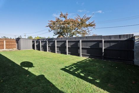 Photo of property in 27 Holloway Street, Waikiwi, Invercargill, 9810