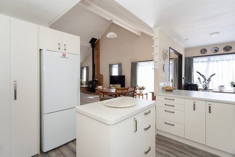 Photo of property in 150 Perth Street, Holmes Hill, Oamaru, 9401