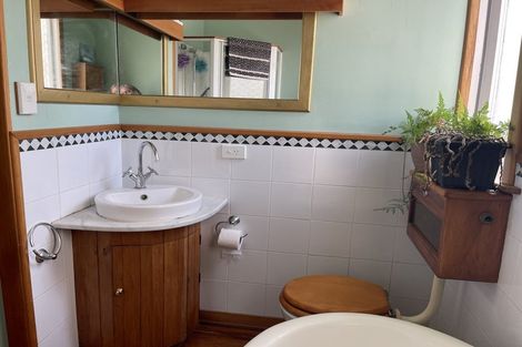 Photo of property in 11 Thistle Street, Napier South, Napier, 4110