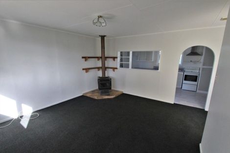 Photo of property in 271 Balmoral Drive, Tokoroa, 3420