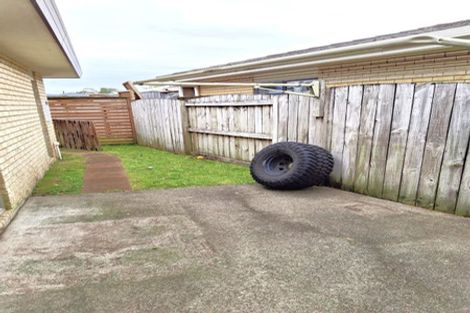 Photo of property in 32 Katerini Grove, Papamoa Beach, Papamoa, 3118