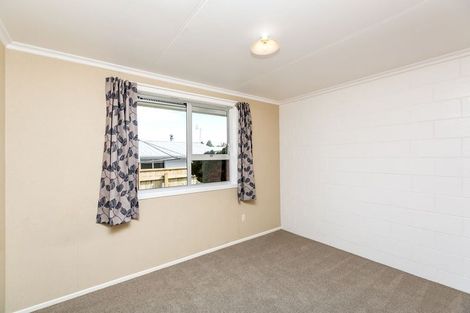 Photo of property in 36 Cumberland Street, Merrilands, New Plymouth, 4312