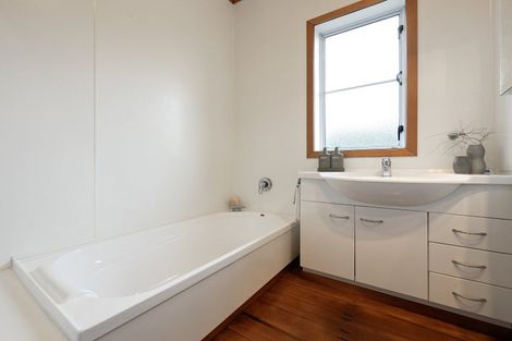 Photo of property in 12 Macdiarmid Road, Beerescourt, Hamilton, 3200