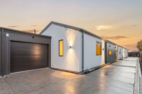 Photo of property in 2/314 Highsted Road, Casebrook, Christchurch, 8051