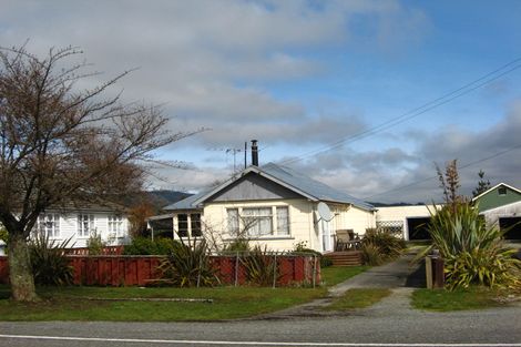 Photo of property in 84 Buller Road, Reefton, 7830
