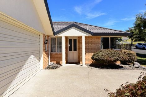 Photo of property in 2 Rochester Place, Nawton, Hamilton, 3200