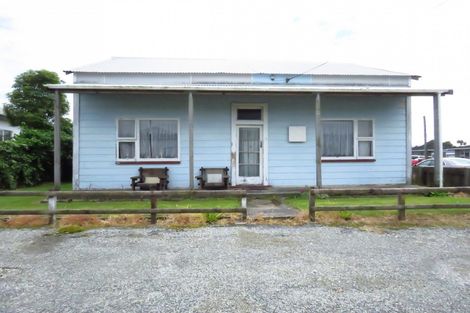 Photo of property in 43 Bright Street, Westport, 7825