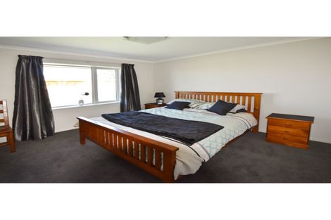 Photo of property in 17 The Drive, Twizel, 7999