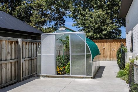 Photo of property in 5 Chatsworth Avenue, Rangiora, 7400