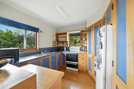 Photo of property in 21 Toledo Place, Mount Pleasant, Christchurch, 8081
